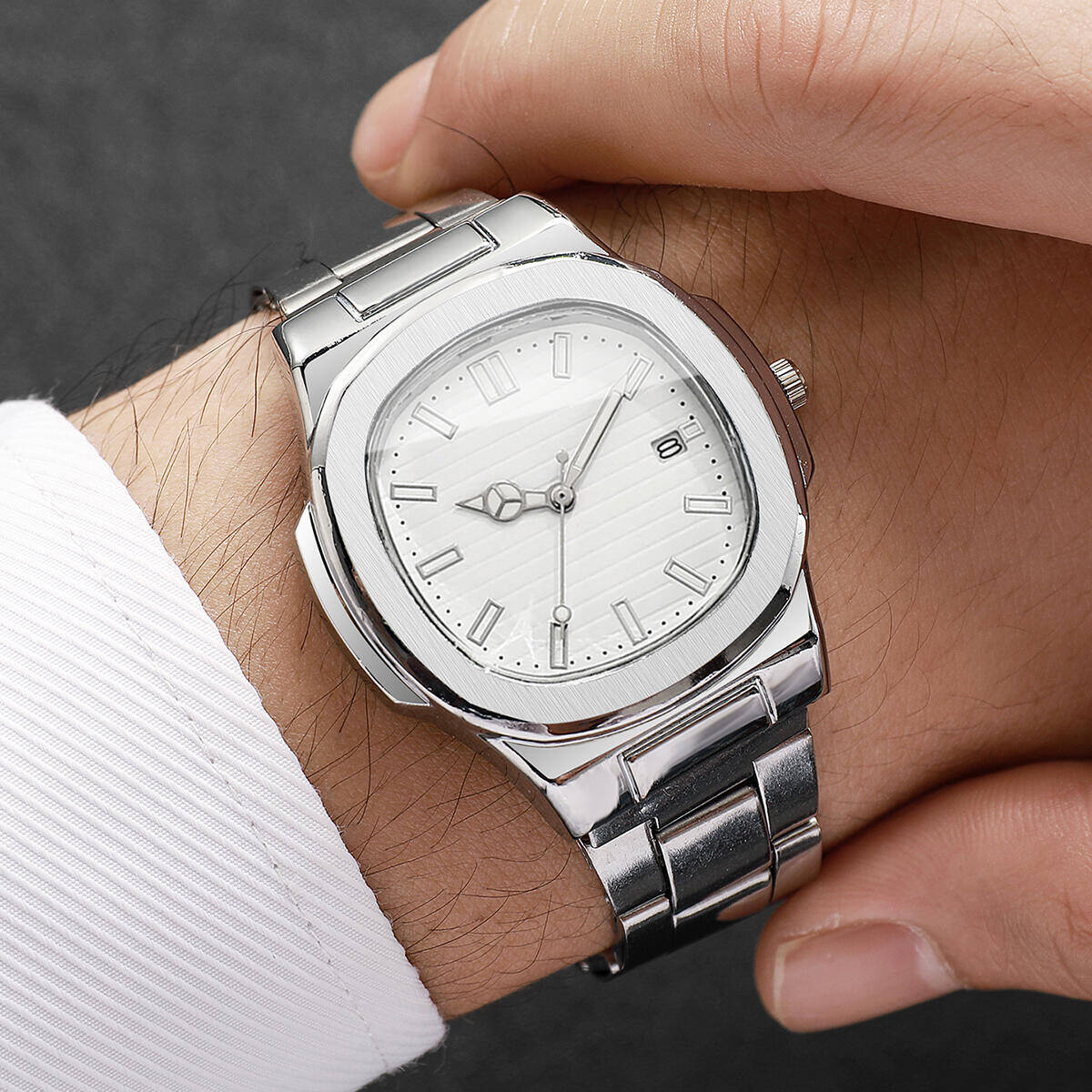 Jam Tangan Bisnis Pria Fashion - Patek Philippe Watch Nautilus ulasan dan harga